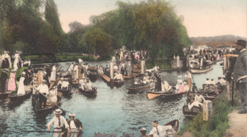 Molesey lock